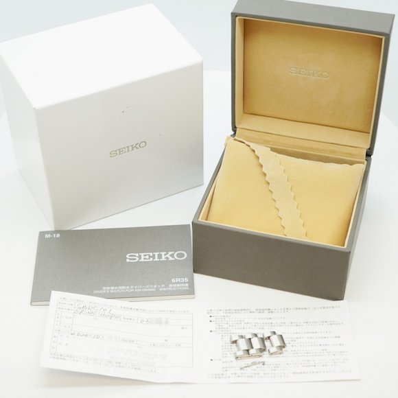 Seiko Prospex SBDC101 Black Dial Men's Watch - Picture 2 of 11